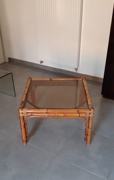 Tavolino vintage in rattan e bambù 1960 / 1970
