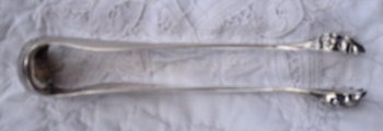 Ice cube/sugar tongs in solid silver, guilloche pattern, silversmith Alphonse DEBAIN 19th century