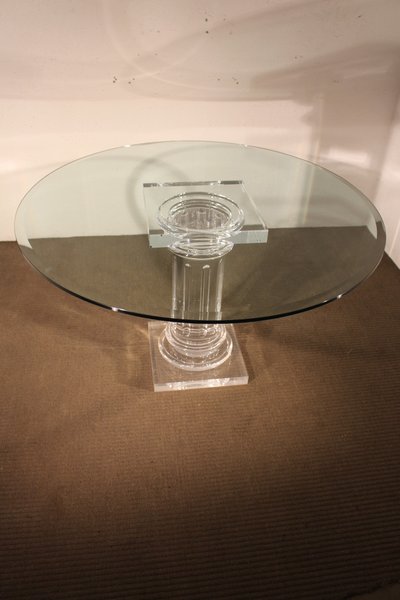 Tavolo con piedistallo, anni '70