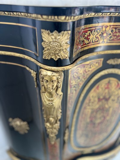 Armadio intarsiato in legno e ottone stile Boulle di Napoleone III del XIX secolo
