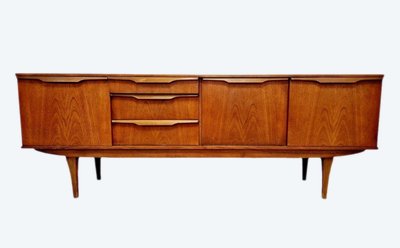 Credenza Stonehill in teak di metà secolo
