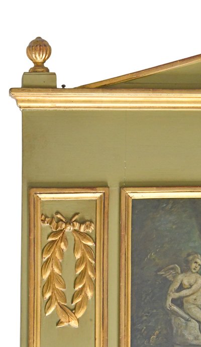 Trumeau en bois peint et décoré d'une huile sur panneau 