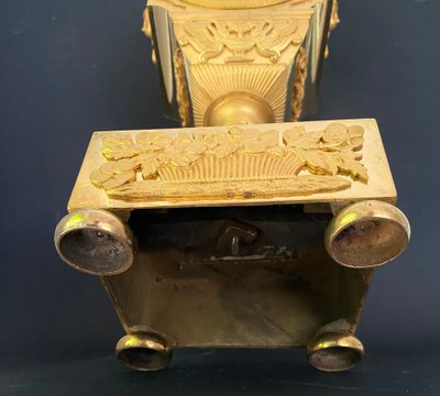Early 19th Century Chiseled And Gilt Bronze Vase Clock Signed Chevillad Rosier In Paris