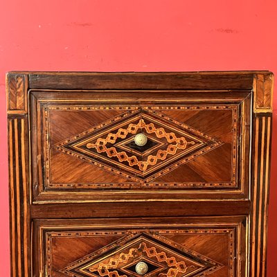 Petite commode italienne marquetée, XVIIIème siècle