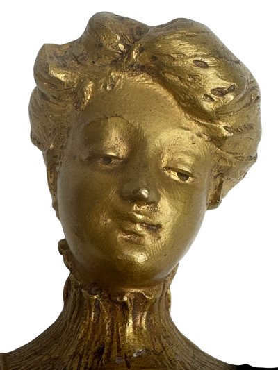 Lenormand, busto di donna in bronzo