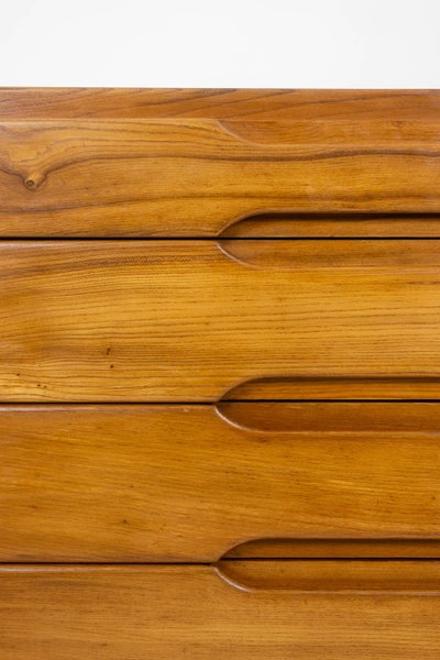Maison Regain. Commode en orme. Circa 1970. LS6157909P