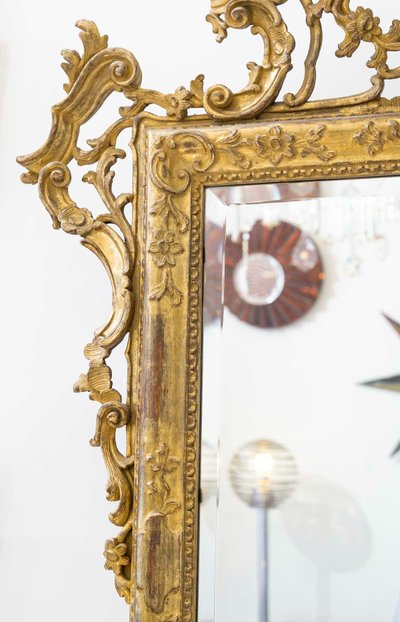 19th century Italian gilded wood mirror