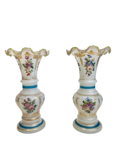 Baccarat - Pair of Opaline Vases