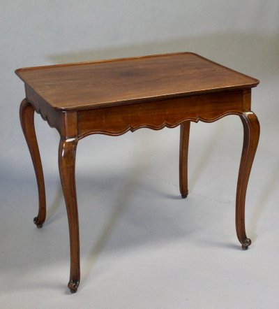 Mahogany cabaret table from CUBA 18th century period