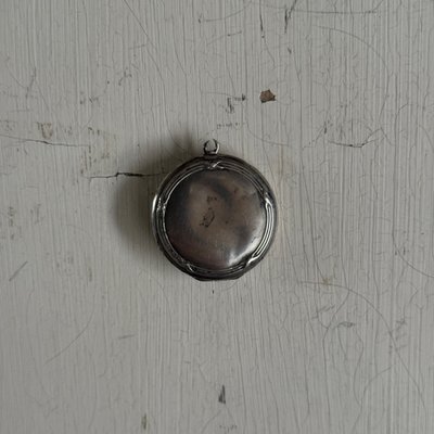 Reliquaire portatif en argent double face de saint Jean-Marie Vianney