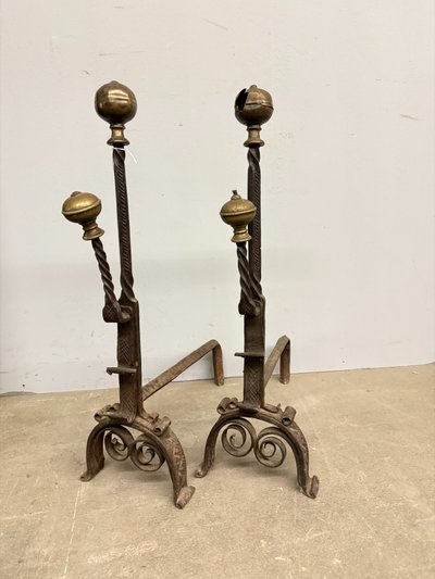 Antique pair of wrought iron and bronze altars 17th century, 74x22x44cm