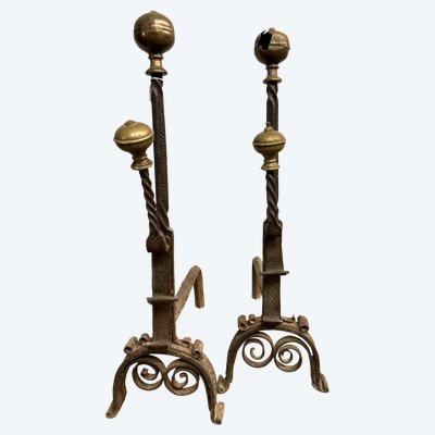 Antique pair of wrought iron and bronze altars 17th century, 74x22x44cm