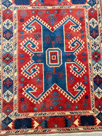 Antique Turkish carpet 19th century, wool with geometric patterns, 170x130cm