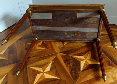Table à jeux Louis XVI en acajou