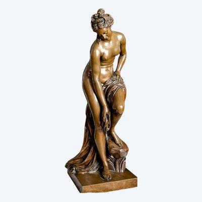 Elegant bronze Venus, signed Allegrain and cast by Barbedienne - 56 cm of classic sensuality