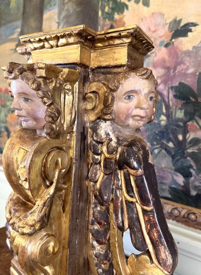 Architectural element of a carved wooden altarpiece - 18th century