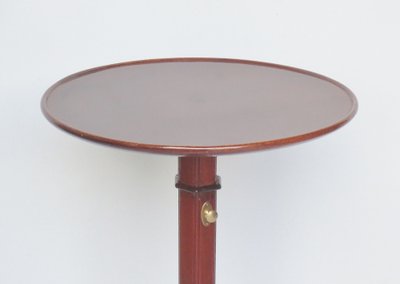 Light-bearing pedestal table, 18th century.