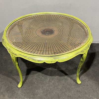 Table basse shabby chic en bois et rotin