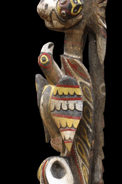 Poteau de case, totem, art océanien, art tribal, Océanie, Papouasie Nouvelle Guinée, 257 cm