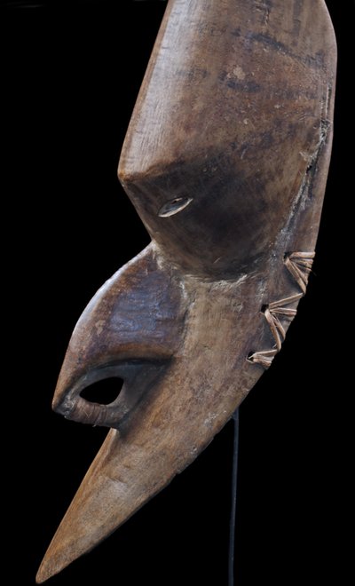 Brag mask, Oceanic art, tribal art, Papua New Guinea, Sculpture, primitive arts, 63 cm