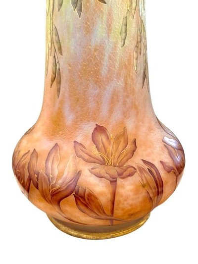 Daum Art Nouveau Vase "Crocus and Bees"