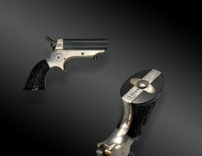 SCATOLA DEL GIOCATORE CON PISTOLA SHARPS & HANKINS, QUATTRO CANNE CAL. 22