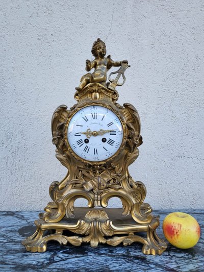 Gilded bronze cartel, 19th century