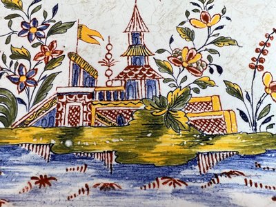 Large Sinceny Earthenware Tray – 18th Century – Chinoiserie & Bird Decor