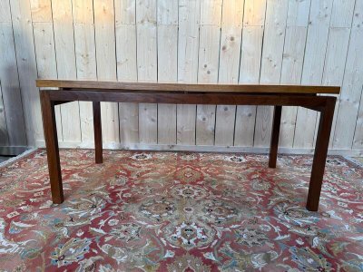 Table à manger de style Scandinave en acajou 