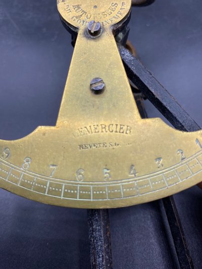 ROMAN SCALE
