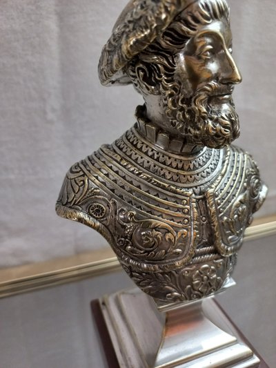 Busto del XIX secolo in bronzo argentato e marmo rosso