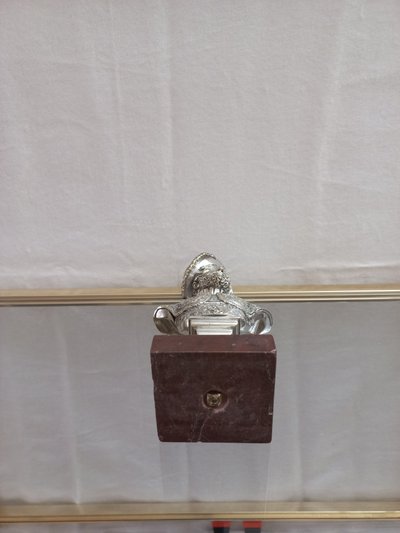 Busto del XIX secolo in bronzo argentato e marmo rosso