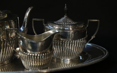 Silver-plated tea service English 
