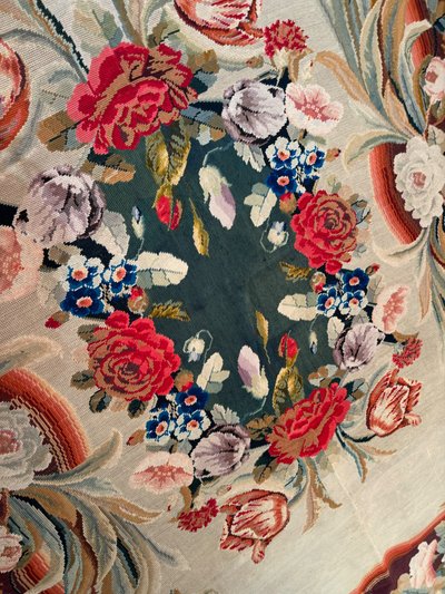 Aubusson rug with small point 265x150 cm