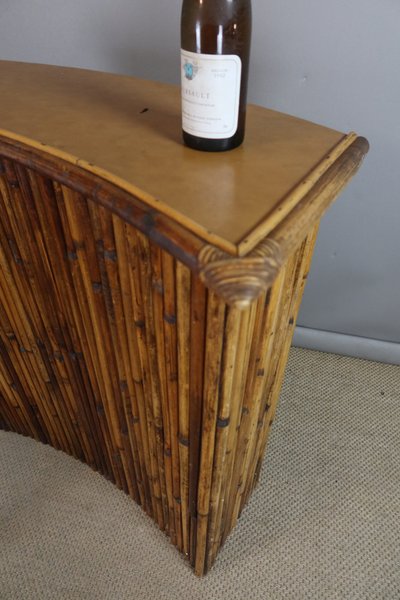 Bar en bambou et ses deux tabourets