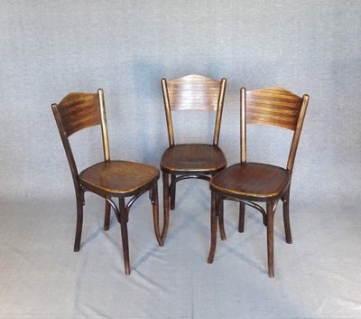 Three Fischel bistro chairs with laminated seats No. 7273, No. Thonet
