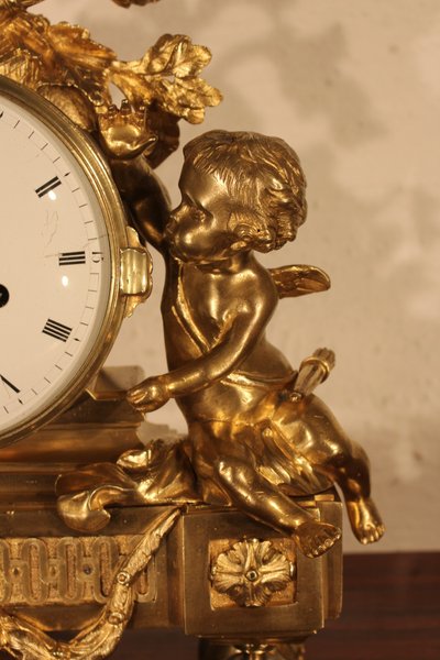 Béchot Cherub Clock