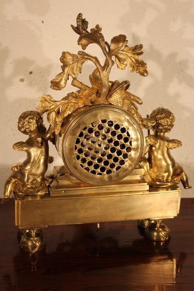 Béchot Cherub Clock
