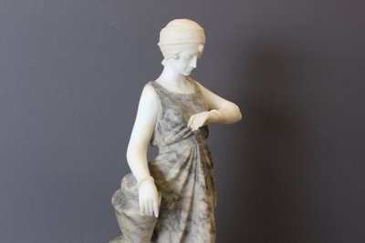 Scultura in alabastro, Donna con turbante di Corrini
