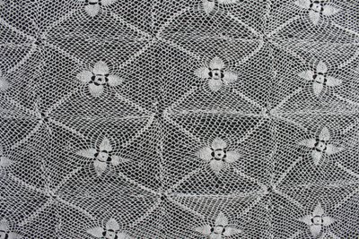 Pair of handmade lace curtains with floral decoration d: 250 x 55 cm each