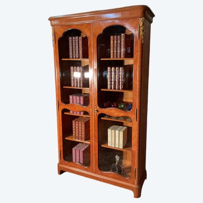 Libreria in palissandro parigino