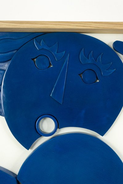 Bas-relief panel entitled "I swim in happiness". Contemporary. LS64453009P