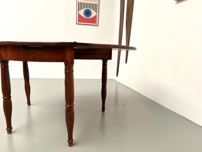 Table demi-lune en noyer massif, circa 1900