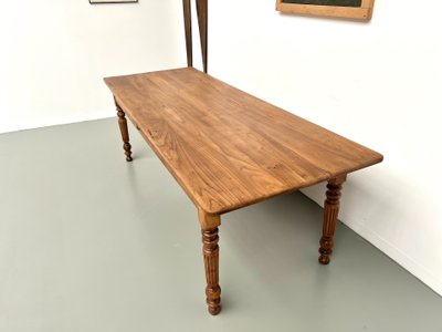 Table de ferme en noyer blond – circa 1900