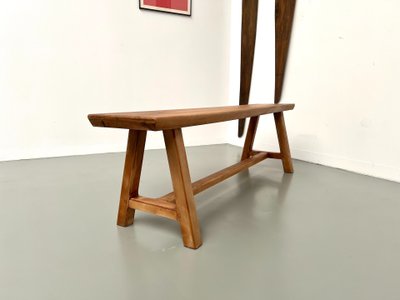 Petit banc en noyer, années 70