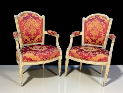 PAIR OF 18TH CENTURY LOUIS XVI ARMCHAIRS IN LACQUERED WOOD COVERED IN FABRIC