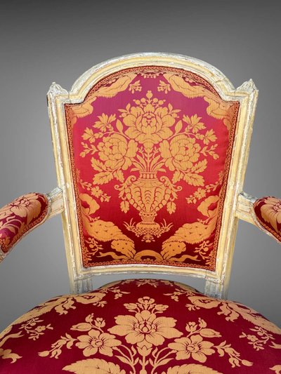 PAIR OF 18TH CENTURY LOUIS XVI ARMCHAIRS IN LACQUERED WOOD COVERED IN FABRIC