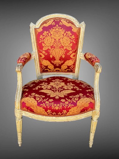 PAIR OF 18TH CENTURY LOUIS XVI ARMCHAIRS IN LACQUERED WOOD COVERED IN FABRIC