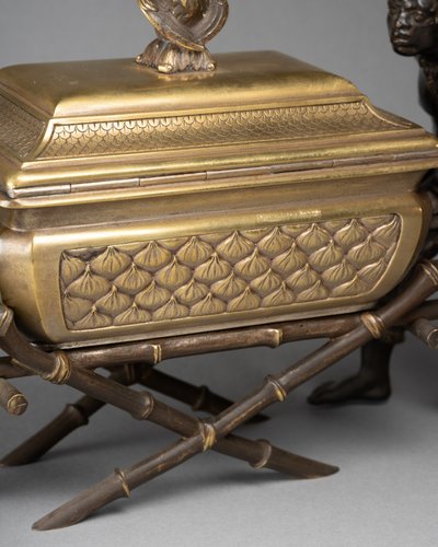 Arche d’Alliance portée par deux Éthiopiens, bronze du XIXe siècle 