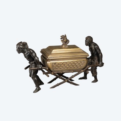 Arche d’Alliance portée par deux Éthiopiens, bronze du XIXe siècle 